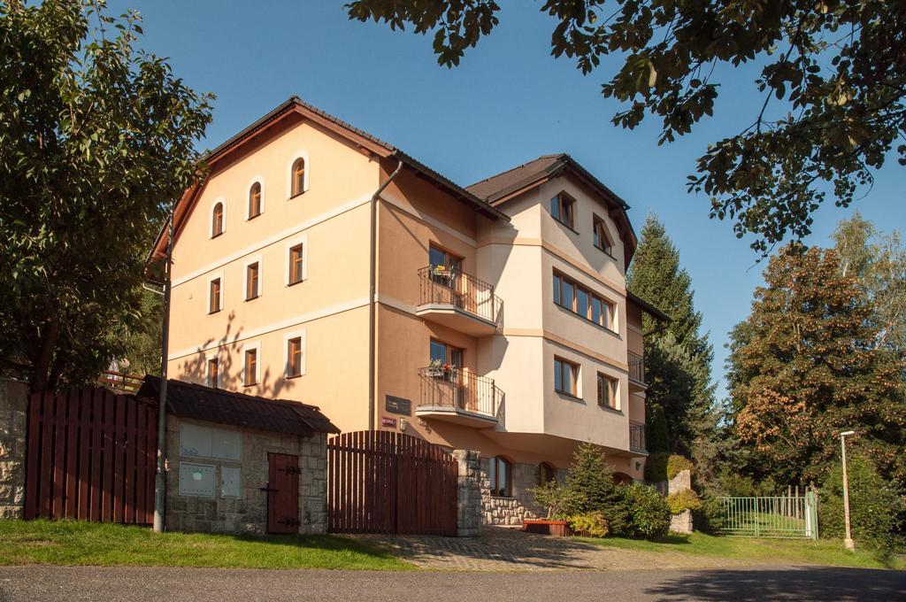Pension Kral Jablonec nad Nisou Exterior photo